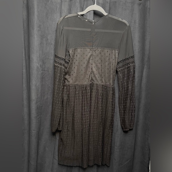 Boho style black Dex dress — size large - Picture 2 of 4